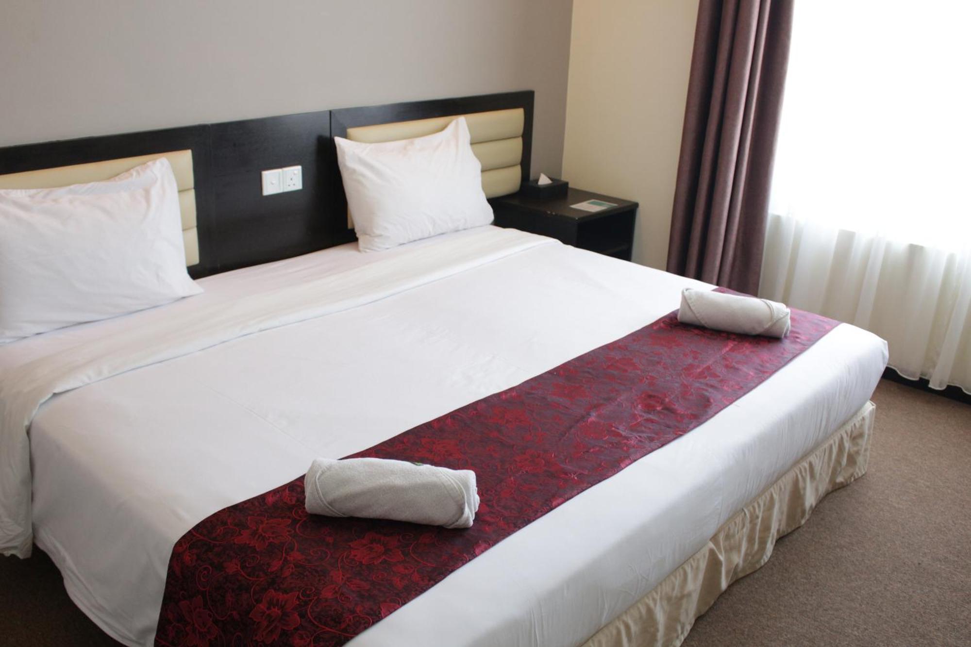 Superior King Room