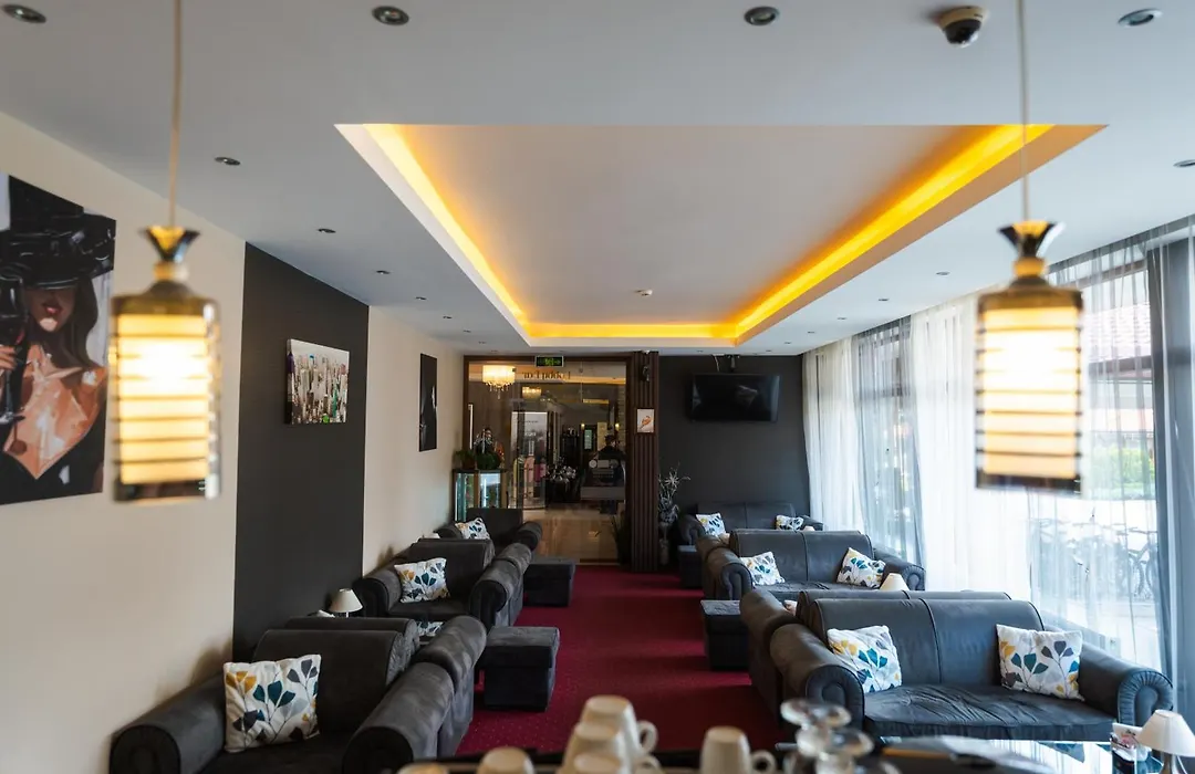 Paradise Spa Hotel-1